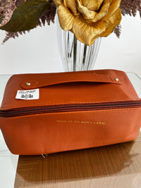 Necessarie G feminina - com divisões