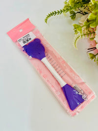 Espatula e escova para limpeza facial