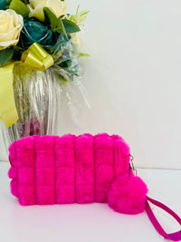 Necessarie
